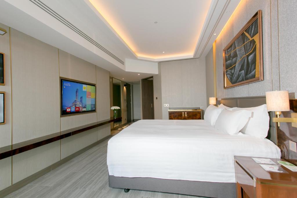 هتل سنتارا گرند در سنترال ورد